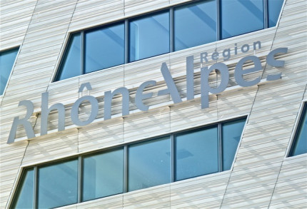 Le &laquo; AAA &raquo; de Rh&ocirc;ne-Alpes menac&eacute; par la France