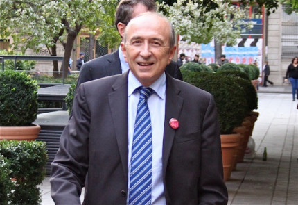 Gérard Collomb décoré de l’ordre du Soleil Levant Gérard Collomb décoré de l’ordre du Soleil Levant