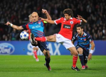 Ligue des Champions : L&rsquo;OL s&rsquo;impose face au Benfica Lisbonne (2-0)