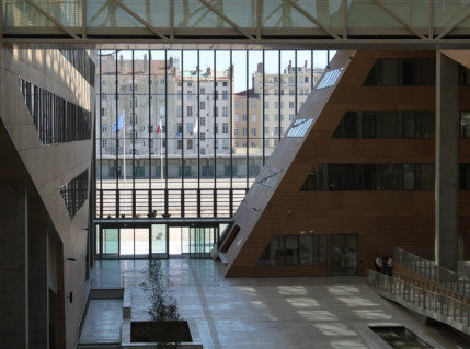 ERAI : vers le sauvetage d'une centaine d'emplois, mais pas à Lyon ERAI : vers le sauvetage d'une centaine d'emplois, mais pas à Lyon