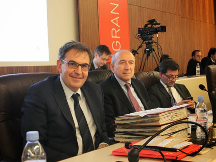 David Kimelfeld le dit haut et fort : il n'est pas franc-maçon David Kimelfeld le dit haut et fort : il n'est pas franc-maçon