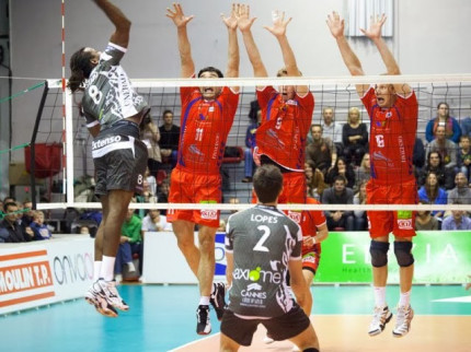 Match décisif pour l’ASUL Volley à Paris ce vendredi Match décisif pour l’ASUL Volley à Paris ce vendredi