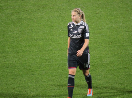 L'OL féminin déroule face à Guingamp (12-0) L'OL féminin déroule face à Guingamp (12-0)