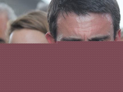 Affaire de la sextape : Manuel Valls et Camille Lacourt attaquent Karim Benzema Affaire de la sextape : Manuel Valls et Camille Lacourt attaquent Karim Benzema