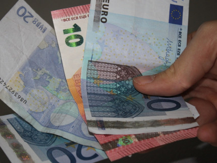 Les salariées de Lyon gagnent 20% de moins que leurs collègues masculins Les salariées de Lyon gagnent 20% de moins que leurs collègues masculins