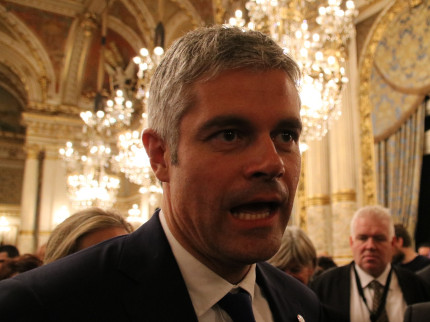 Laurent Wauquiez et le débat "surréaliste" sur la déchéance de nationalité Laurent Wauquiez et le débat "surréaliste" sur la déchéance de nationalité