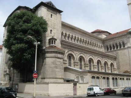 Des logements au s&eacute;minaire Sainte-Ir&eacute;n&eacute;e &agrave; Sainte-Foy-l&egrave;s-Lyon