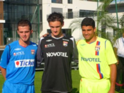 Du changement côté maillot pour l’OL Du changement côté maillot pour l’OL