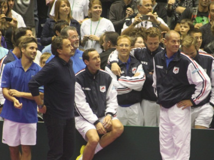 Gerland s’est enflammé tout le week-end pour l’équipe de France de Coupe Davis Gerland s’est enflammé tout le week-end pour l’équipe de France de Coupe Davis