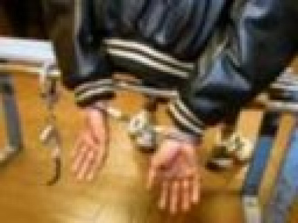 Il passe &agrave; tabac un client qui avait laiss&eacute; une ardoise