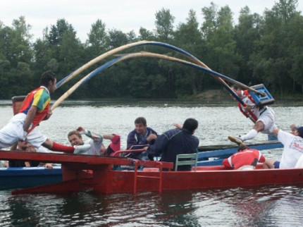 Joute à Saint-Romain-en-Gal Joute à Saint-Romain-en-Gal