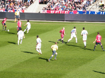 L’OL s’accroche au podium mais cède du terrain L’OL s’accroche au podium mais cède du terrain