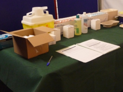 Lancement de la vaccination contre la grippe A dans les collèges et lycées du Rhône Lancement de la vaccination contre la grippe A dans les collèges et lycées du Rhône