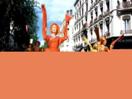 Le cœur de Lyon a battu hier au rythme de la Biennale de la Danse Le cœur de Lyon a battu hier au rythme de la Biennale de la Danse