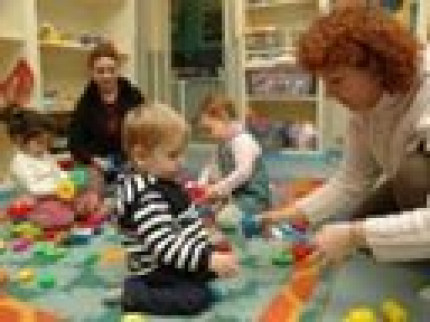 Le personnel de la crèche du Vinatier se mobilise à nouveau Le personnel de la crèche du Vinatier se mobilise à nouveau