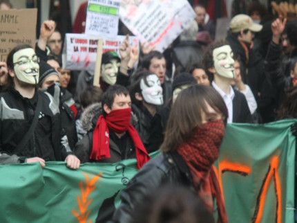 Les Anonymous paradent pour le 4e samedi consécutif Les Anonymous paradent pour le 4e samedi consécutif