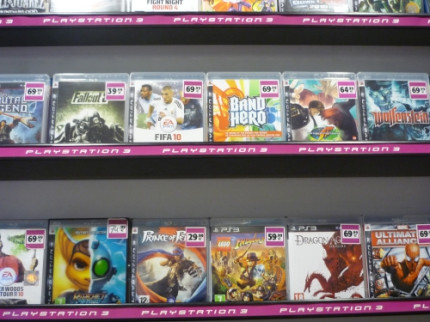 Les joueurs de PES s'affrontent &agrave; Lyon