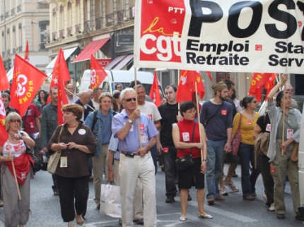 Les salari&eacute;s du public et du priv&eacute; appel&eacute;s &agrave; manifester