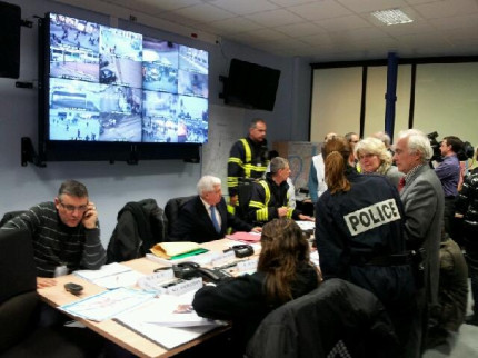 Lyon: Sécurité renforcée pour la Fête des Lumières Lyon: Sécurité renforcée pour la Fête des Lumières