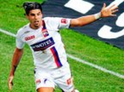 Milan Baros voit rouge Milan Baros voit rouge