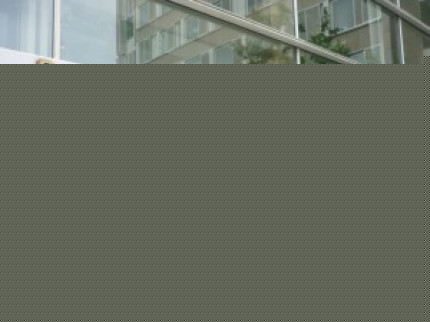 UGC jette l&rsquo;&eacute;ponge