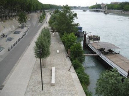 Un parking réalisé sous Saint-Antoine Un parking réalisé sous Saint-Antoine