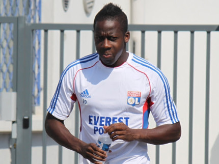 OL : Cissokho et Lisandro convoités par des clubs extérieurs OL : Cissokho et Lisandro convoités par des clubs extérieurs