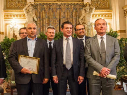 Imams form&eacute;s &agrave; la la&iuml;cit&eacute; : "une formation d'int&eacute;r&ecirc;t g&eacute;n&eacute;ral" selon Valls