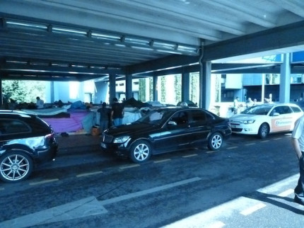 Les migrants de Décines relogés pour la troisième fois Les migrants de Décines relogés pour la troisième fois