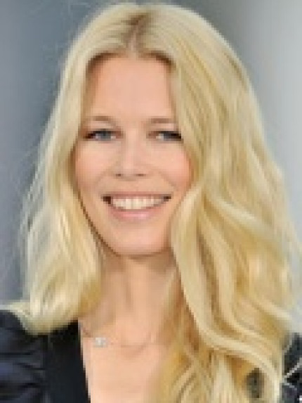 Claudia Schiffer maman pour la troisième fois Claudia Schiffer maman pour la troisième fois