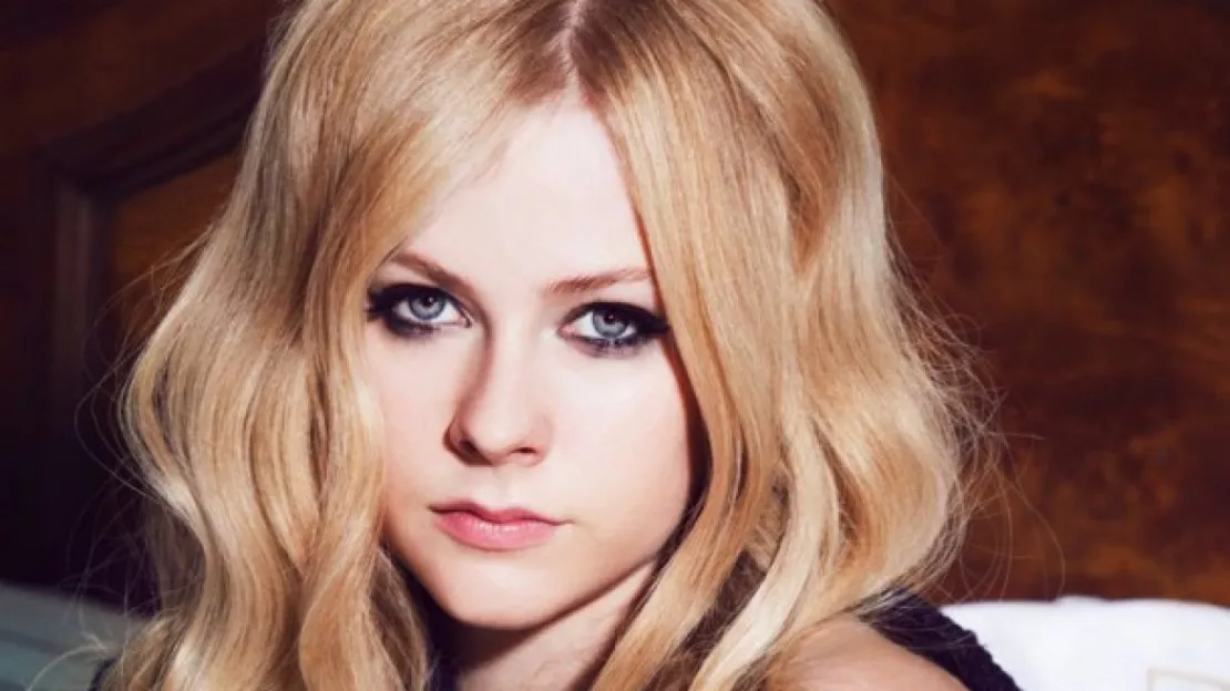 Avril Lavigne nous donne une belle leçon d'humanité!