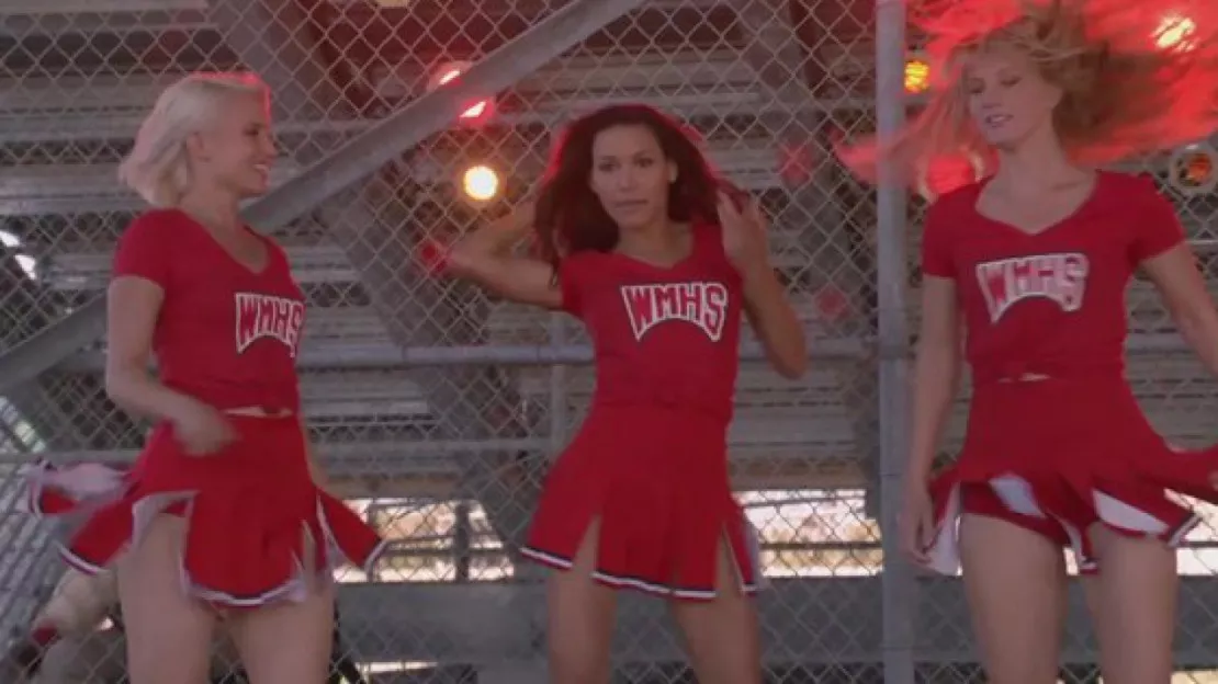 La série Glee reprend "Problem" d'Ariana Grande!