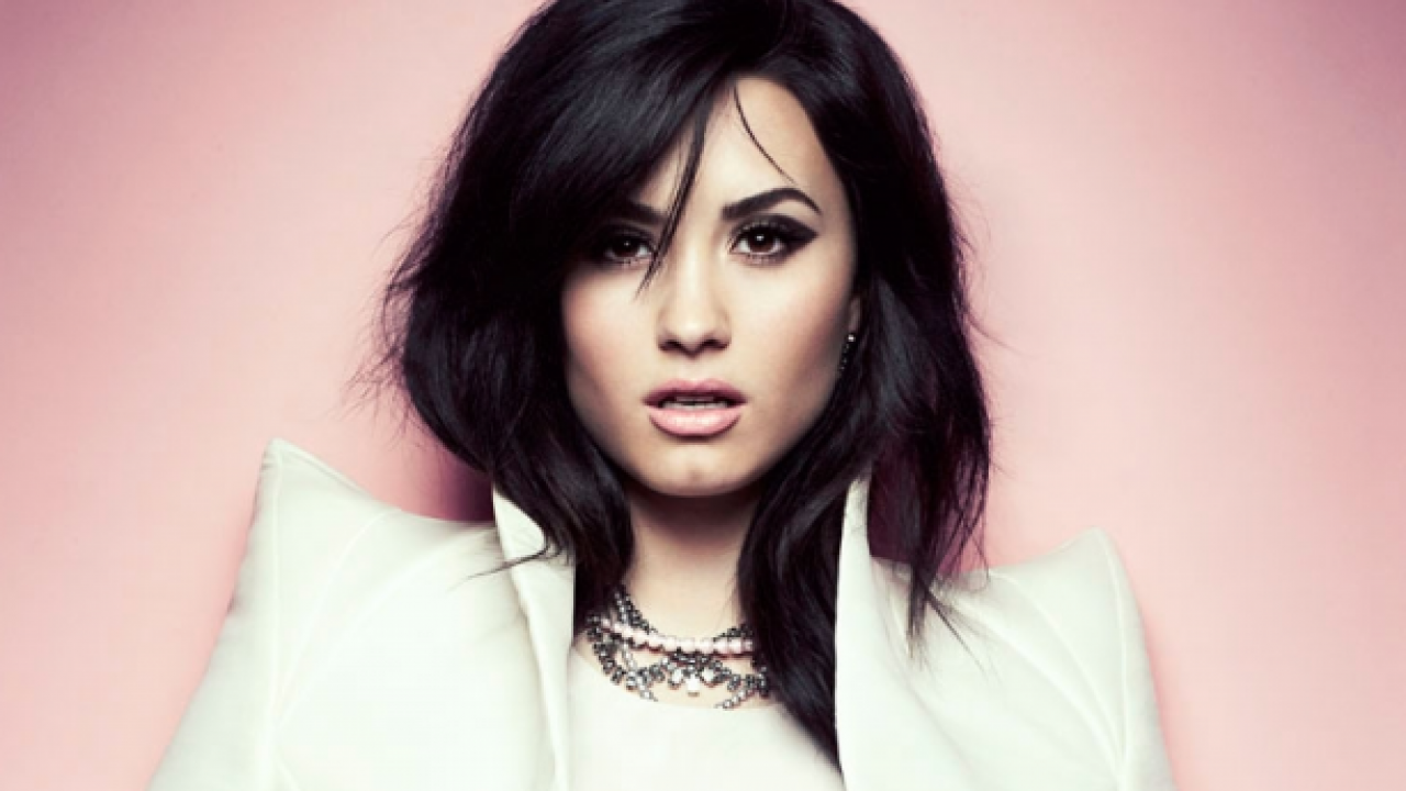 Demi Lovato en mode badass dans son dernier clip ! Demi Lovato en mode badass dans son dernier clip !