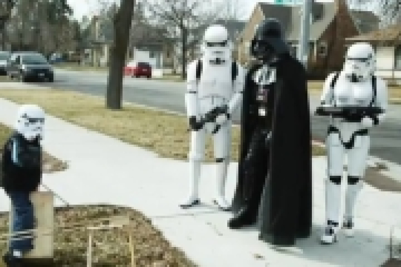 Clip de Kesha version Star-Wars