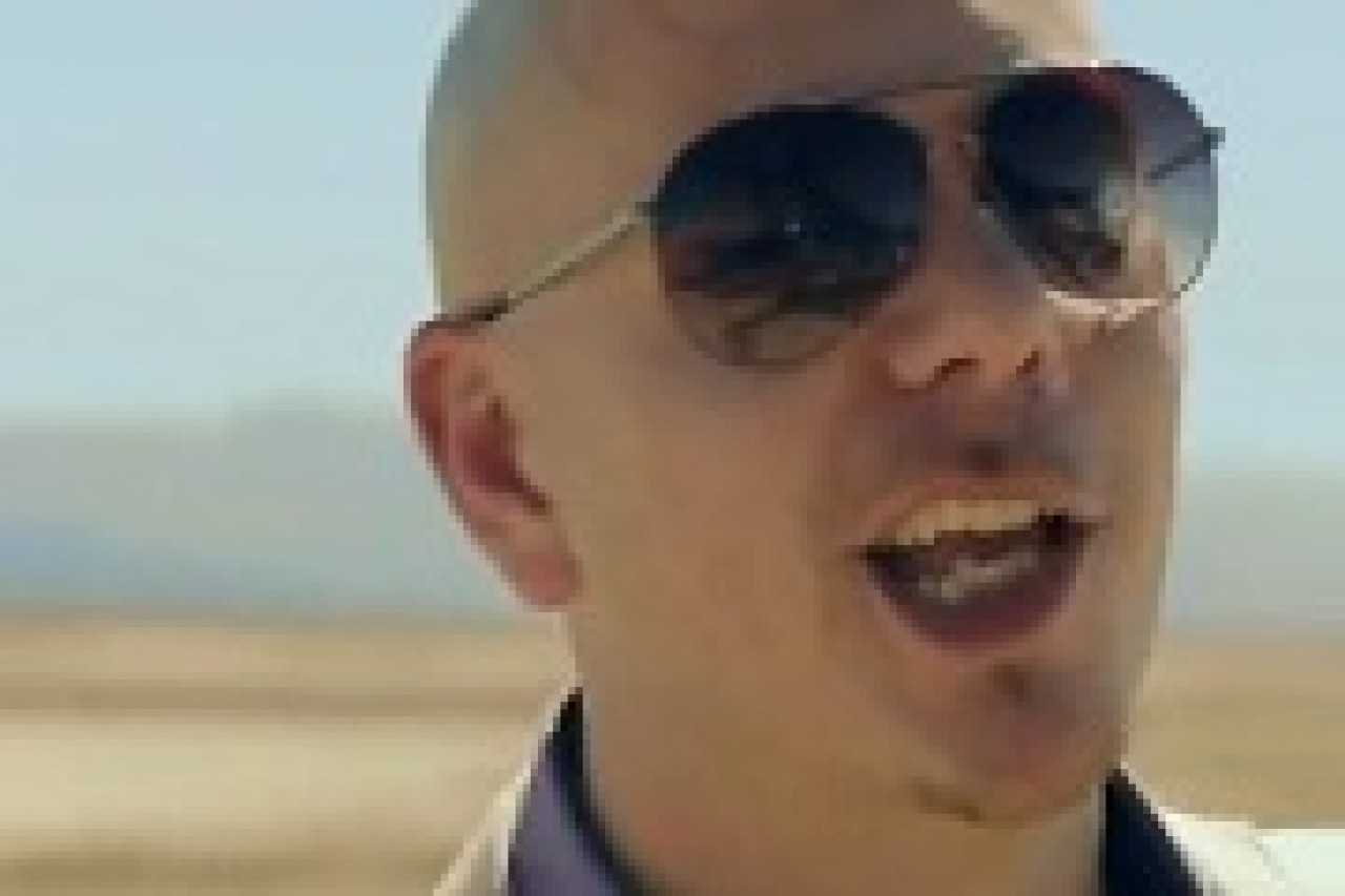 Pitbull - Rain over me