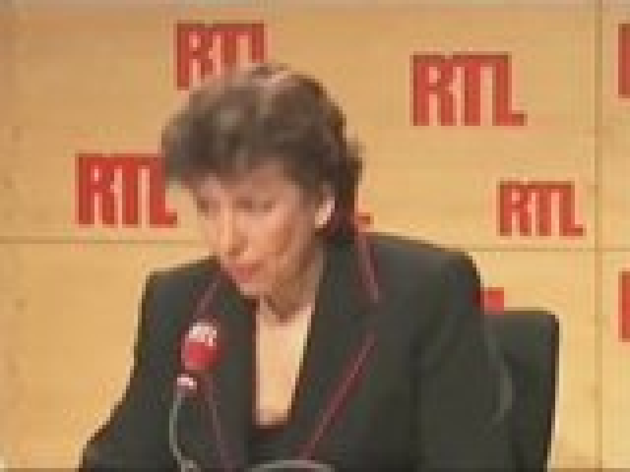 La grosse gaffe de Bachelot !! 