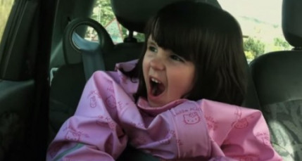 Elle chante du métal à 5 ans Elle chante du métal à 5 ans