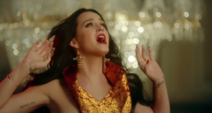 Katy Perry - Unconditionally, le clip dévoilé ! Katy Perry - Unconditionally, le clip dévoilé !