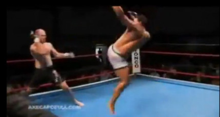 Le K.O le plus incroyable de l histoire ! Le K.O le plus incroyable de l histoire !