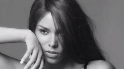 Découvrez le clip de "La Malice" de Shy'm! Découvrez le clip de "La Malice" de Shy'm!