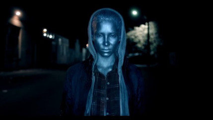 Découvrez le clip de "Slow Acid" de Calvin Harris! Découvrez le clip de "Slow Acid" de Calvin Harris!