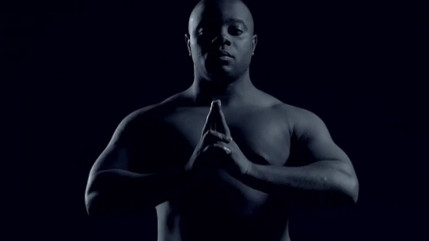 Le frère de Maître Gims lance son clip "Trop de haine"! Le frère de Maître Gims lance son clip "Trop de haine"!