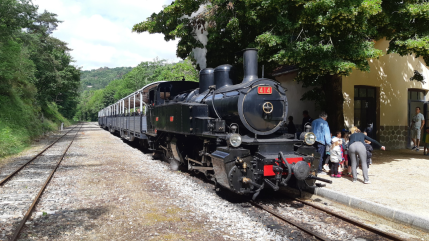Évadez-vous en Auvergne-Rhône-Alpes à bord du Train de l’Ardèche !