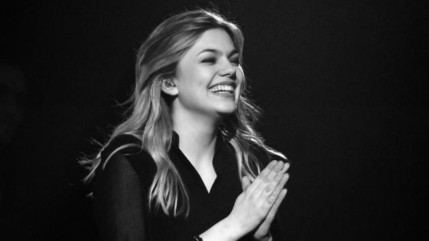 Découvrez le clip "Notre Amour Boit la Tasse" de Louane ! Découvrez le clip "Notre Amour Boit la Tasse" de Louane !
