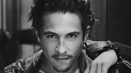 Découvrez le nouveau clip de Nekfeu "Martin Eden"! Découvrez le nouveau clip de Nekfeu "Martin Eden"!