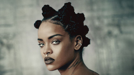 Découvrez le clip "American Oxygen" de Rihanna! Découvrez le clip "American Oxygen" de Rihanna!