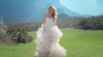 Découvrez le clip "Empire" de Shakira! Découvrez le clip "Empire" de Shakira!