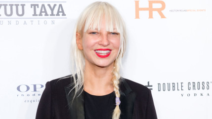 L'incroyable reprise a cappella de "chandelier" de Sia! L'incroyable reprise a cappella de "chandelier" de Sia!
