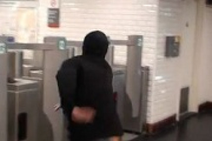 Jérôme prend le métro Jérôme prend le métro