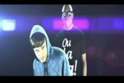 MOKOBE - OU LA LA MOKOBE - OU LA LA